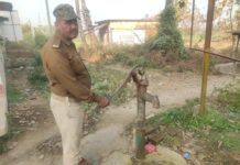 पानीं का घनघोर अभाव विगत एक सप्ताह से मृत पड़े हैं चापाकल।