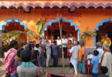 नव निर्मित मंदिर में मां काली का हुआ प्राण प्रतिष्ठा।