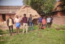 ग्रामिनो की मनमानी से किसान परेसान कयी एकड़ जमीन में लगे गेहूं फसल हुई बर्बाद।