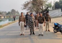 होली-रमजान को लेकर पुलिस-एसएसबी का फ्लैग मार्च, शांति बनाए रखने की अपील।