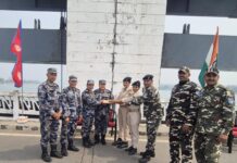 अंतरराष्ट्रीय महिला दिवस पर भारत-नेपाल सीमा पर दिखी दोस्ती की मिसाल, गंडक बराज पर महिला सुरक्षाकर्मियों का सम्मान।