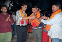 आस्था, पर्यावरण और सेवा का संगम है महाआरती : रेंजर सत्यम कुमार, नारायणी गंडकी महाआरती में उमड़ा जनसैलाब।