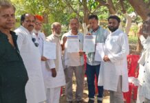 जिला मुख्यालय जगतपुर में राष्ट्रीय लोकजनशक्ति पार्टी के जिला अध्यक्ष के अध्यक्षता में पार्टी संगठन विस्तार एवं अम्बेडकर जयंती मनाने को लेकर हुई बैठक।