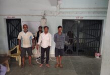 कोर्ट वारंटी को फुल्लीडुमर थाना की पुलिस ने किया गिरफ्तार।