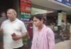 प्रभारी सीएस ने निजी बांके बिहारी अस्पताल को शील करने को लेकर संचालक से छिड़ी बहस, जांच का मिला आदेश।