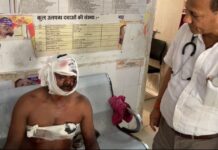 जंगल किनारे खेत गए किसान पर भालू का खूनी हमला, जबड़ा फाड़ा, सिर और सीने पर किए वार।