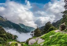 प्रकृति के नियम से जिंदगी खूबसूरत बन जाती है – पं० भरत उपाध्याय