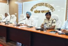 गैस आपूर्ति व्यवस्था दुरुस्त, जिले में पर्याप्त स्टॉक उपलब्ध।