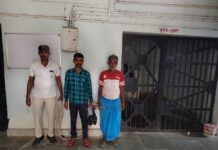 फुल्लीडुमर थाना की पुलिस के द्वारा कांड के फरार दो अभियुक्त को किया गिरफतार।